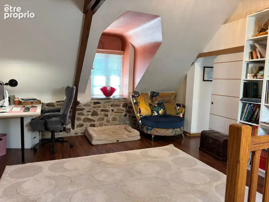 Maison en pierre , pleine de charme - 3 Chambres et mezzanine - COURNON - photo 16