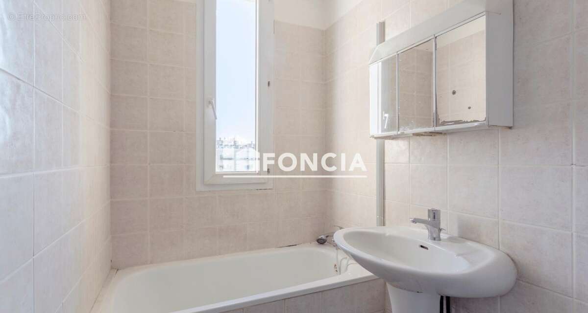 Appartement à SALON-DE-PROVENCE