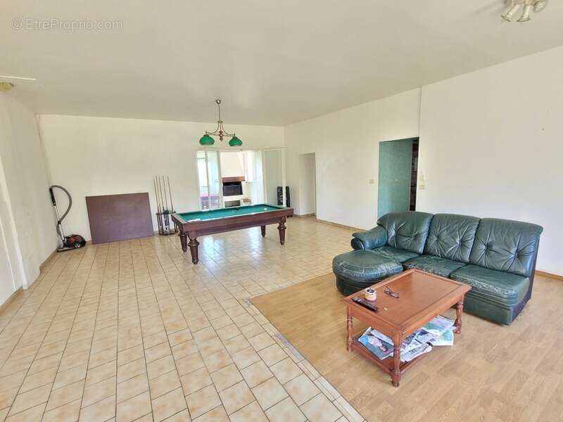 Maison à CUSSAC-FORT-MEDOC