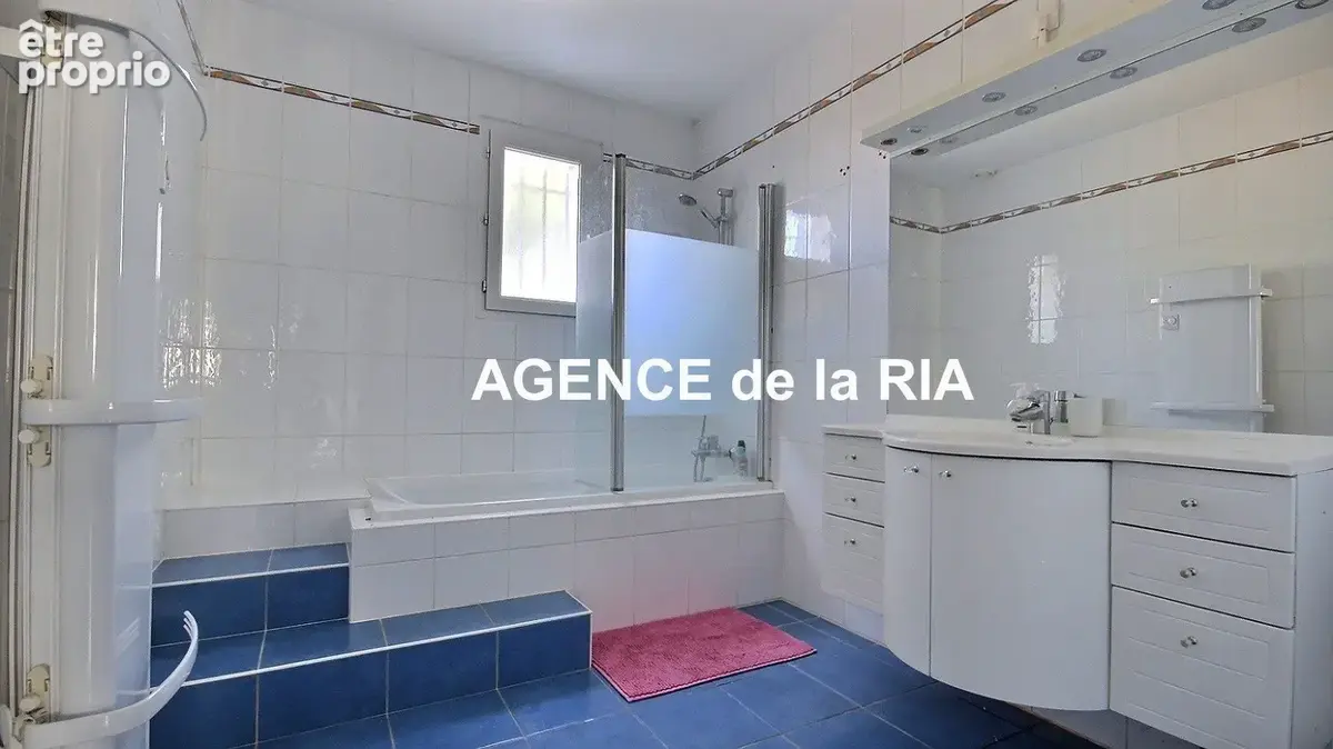 Maison familiale, 4 chambres et un bureau, piscine proche commodités - photo 6