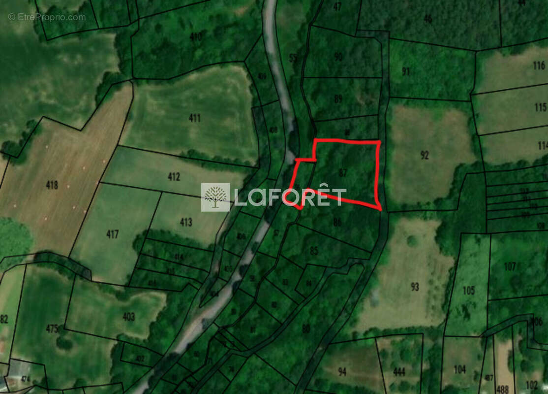 Terrain à PEAULE