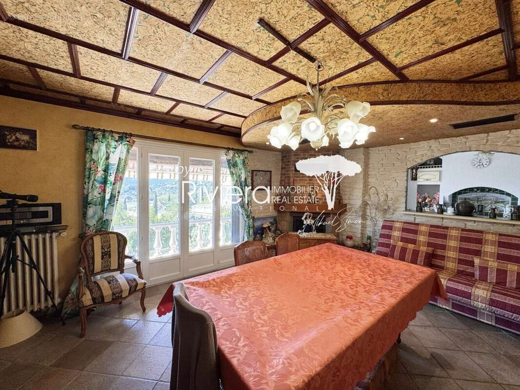 Maison à LA CROIX-VALMER