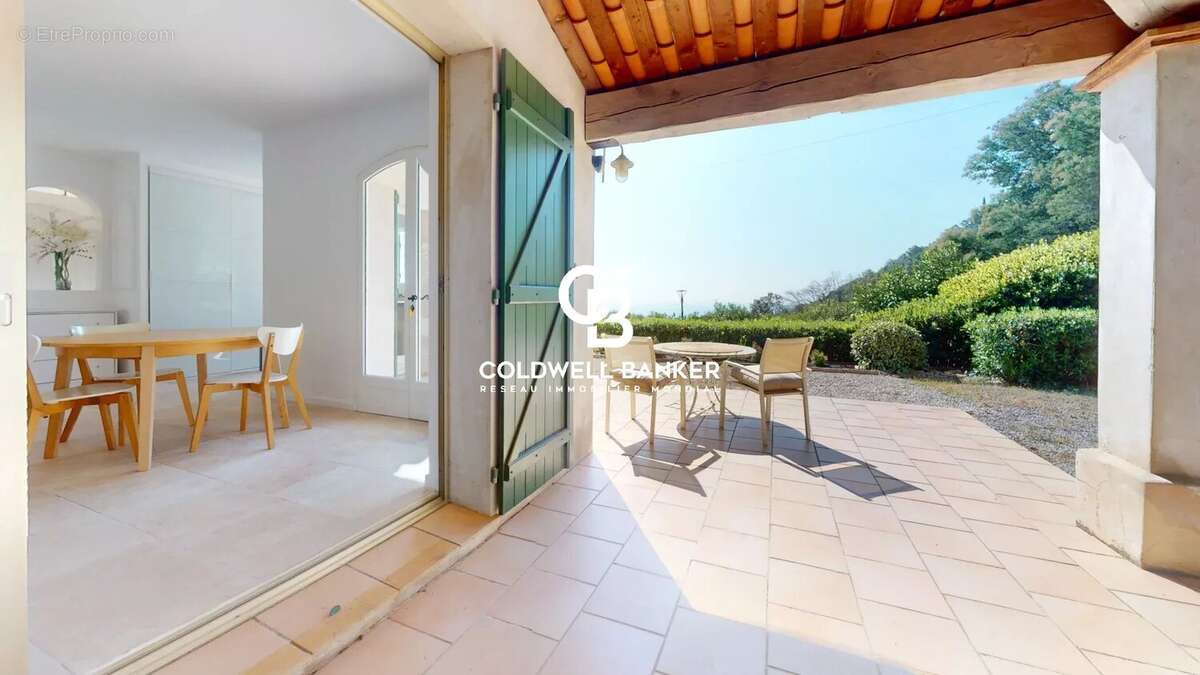 Maison à CAVALAIRE-SUR-MER