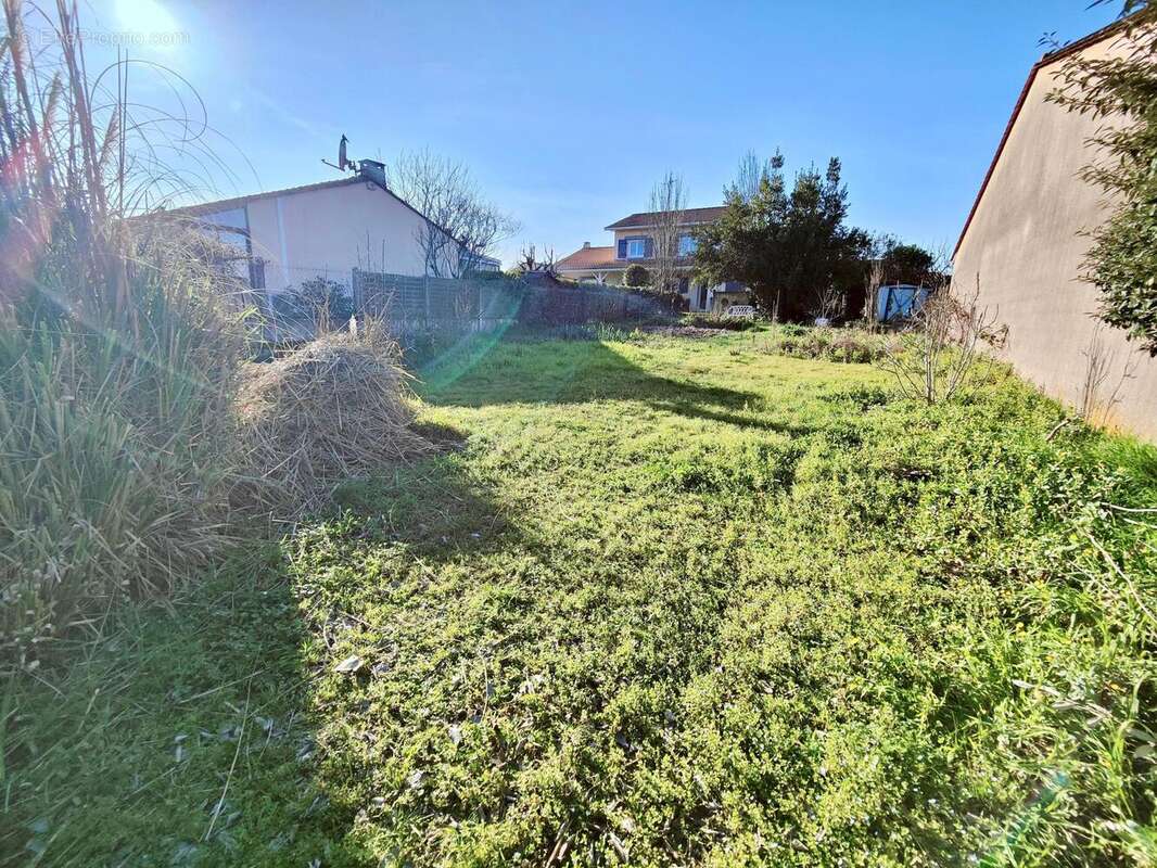 Photo 3 - Terrain à BEGLES