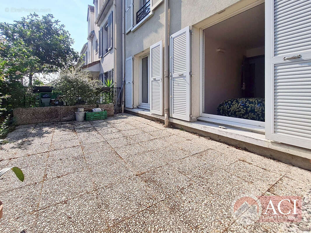 Appartement à MONTMAGNY