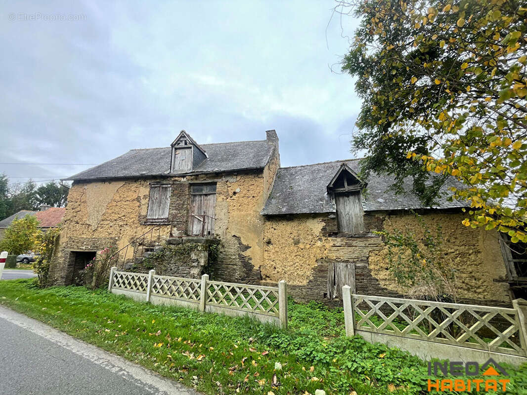 Maison à PLEUGUENEUC