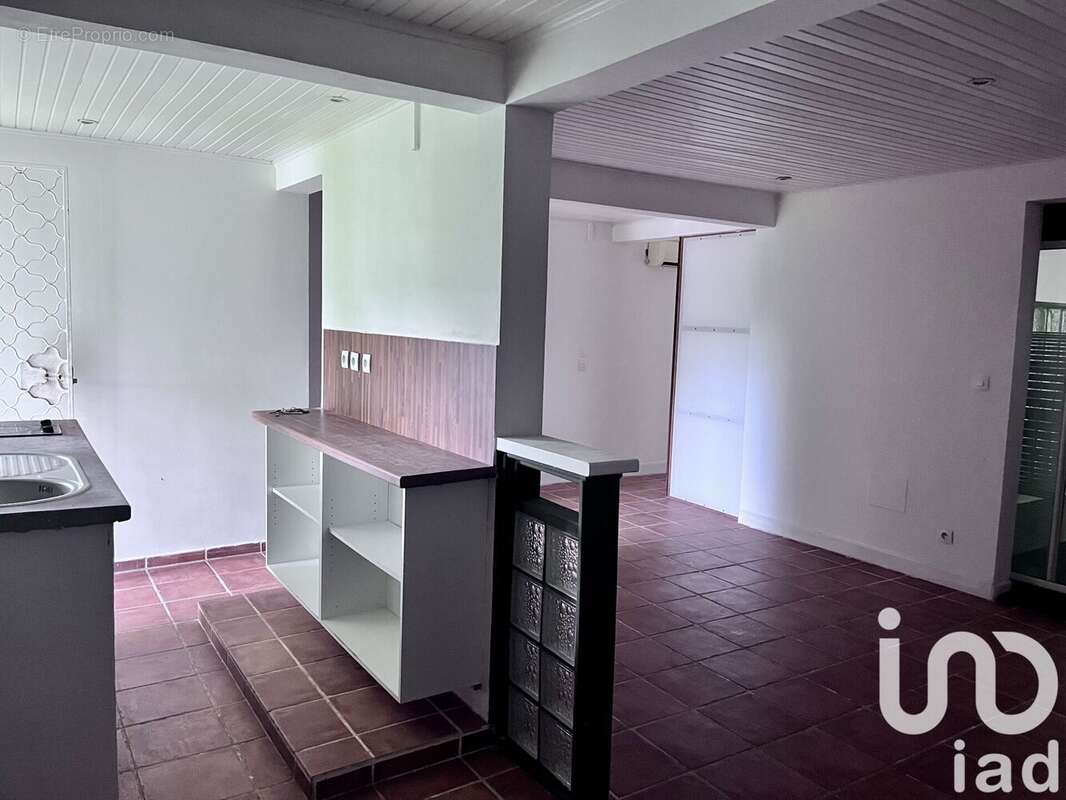 Photo 5 - Maison à FORT-DE-FRANCE