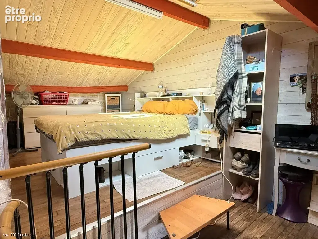 Maison en Pierre Avec Sa Piscine Chauffée et Dépendances Sur 4676m² - photo 22