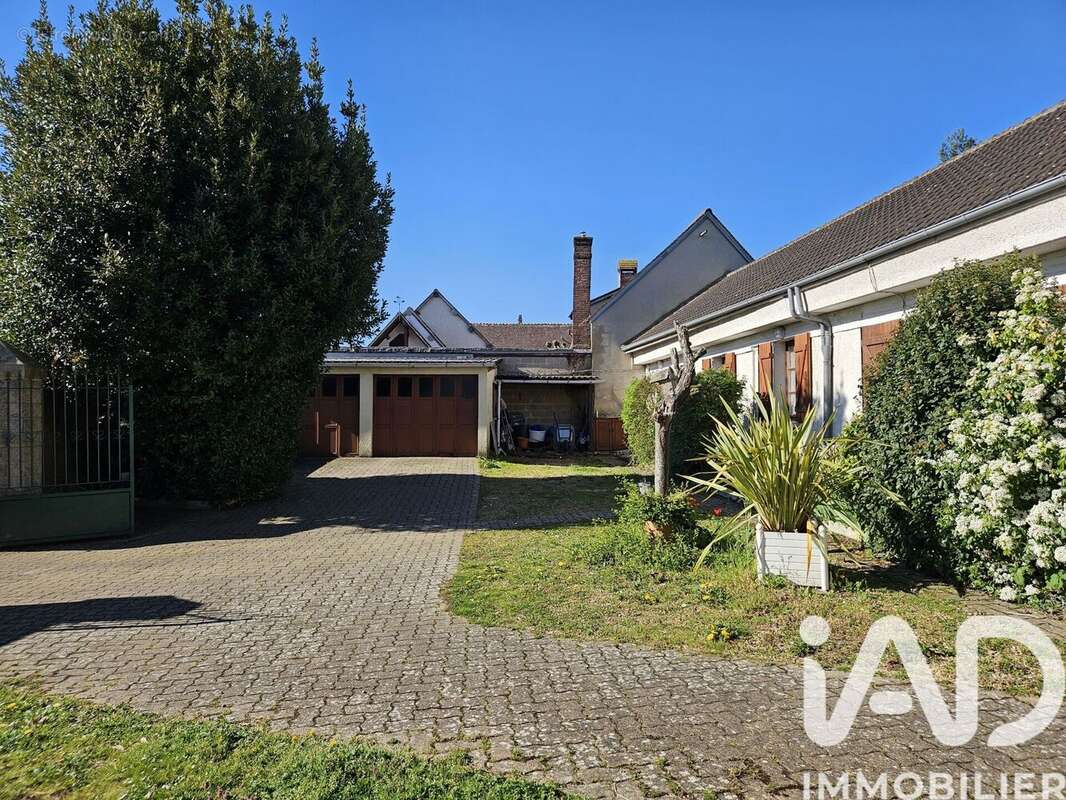 Photo 2 - Maison à VERT-EN-DROUAIS