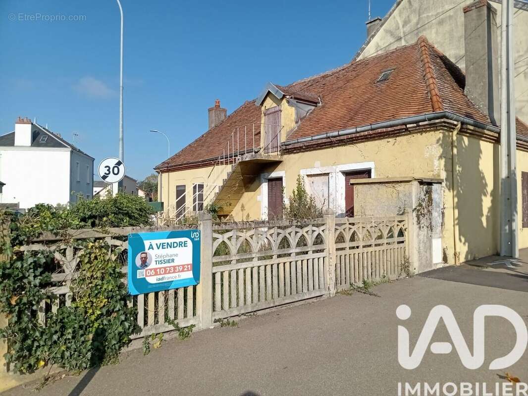 Photo 9 - Maison à GUEUGNON