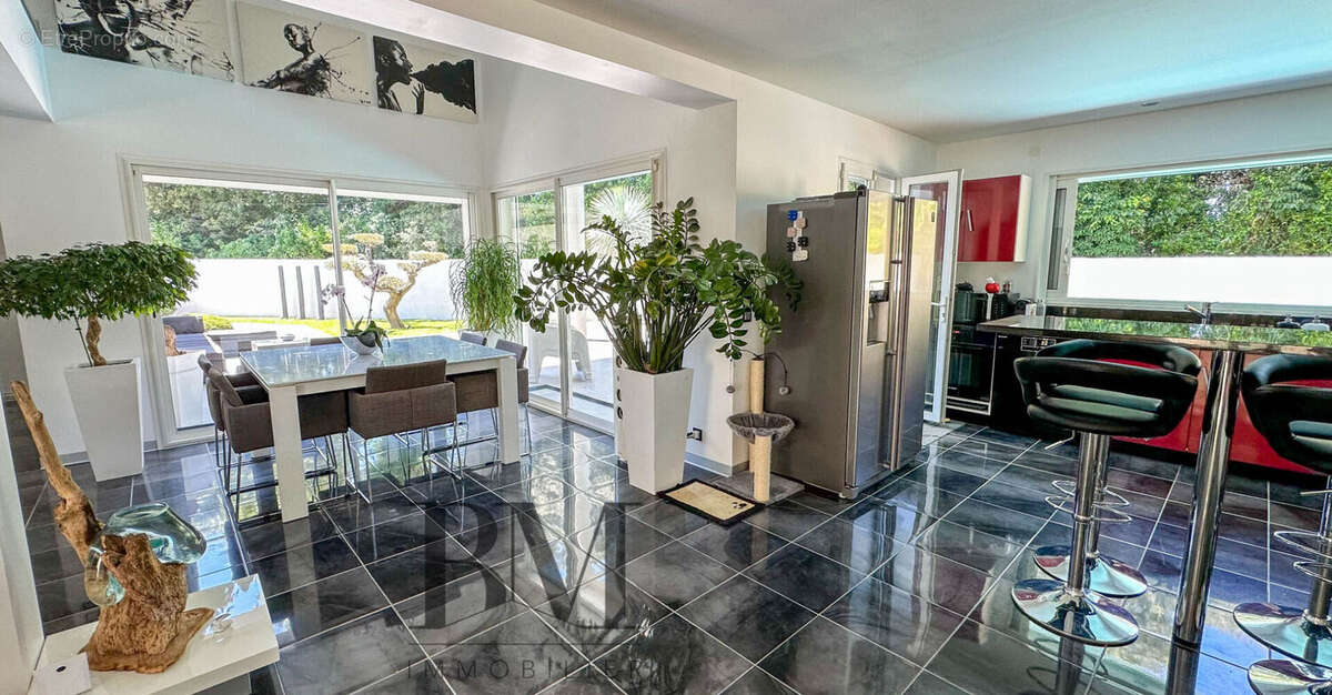 Maison à SAINT-CHRISTOL