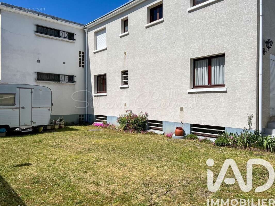 Photo 3 - Maison à SAINT-MAUR-DES-FOSSES