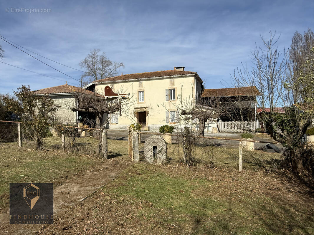 Maison à BOULOGNE-SUR-GESSE