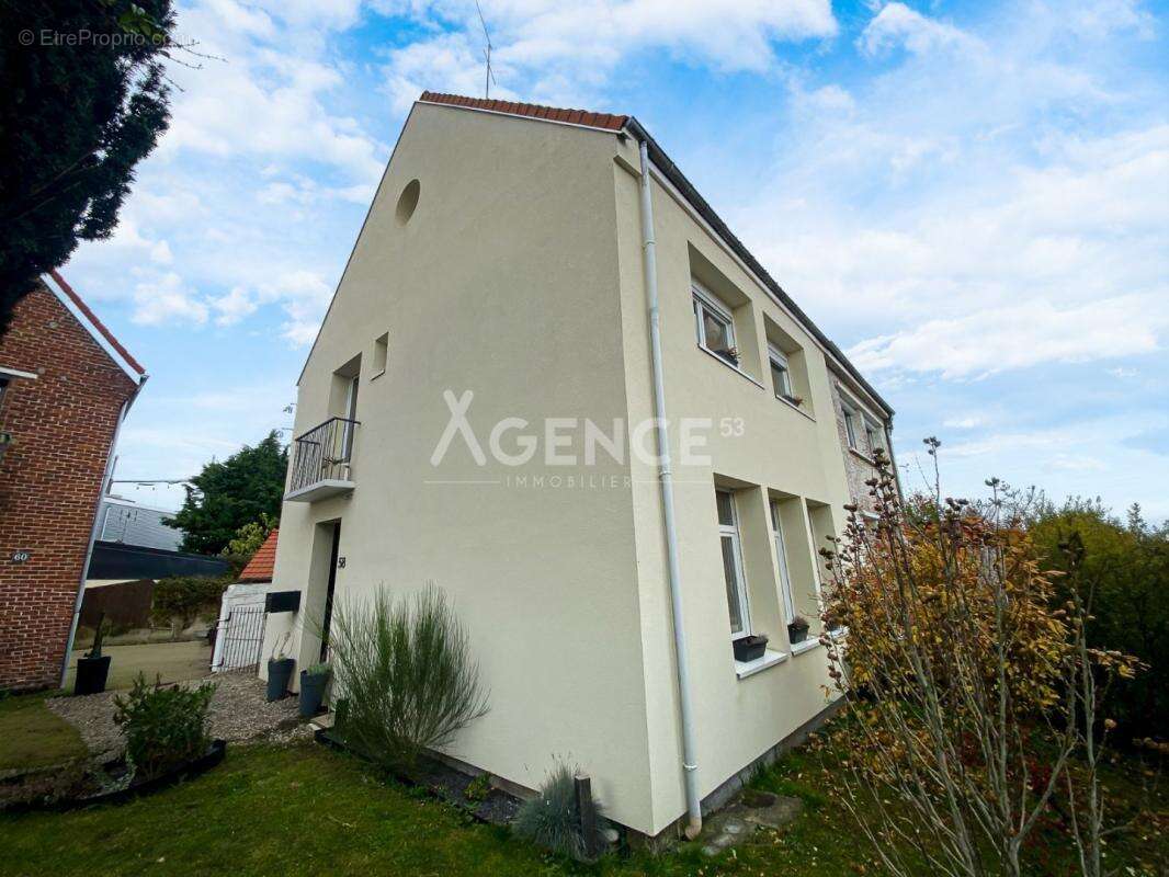 Maison à LONGUENESSE