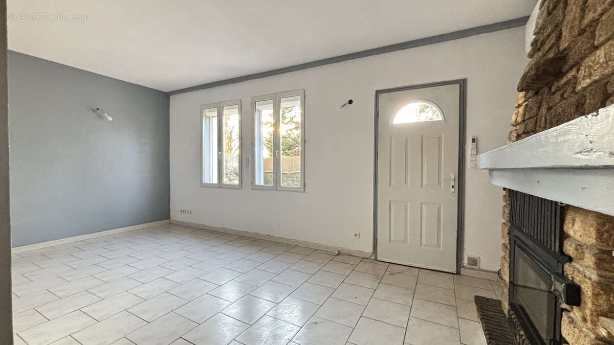 Appartement à LE PONTET