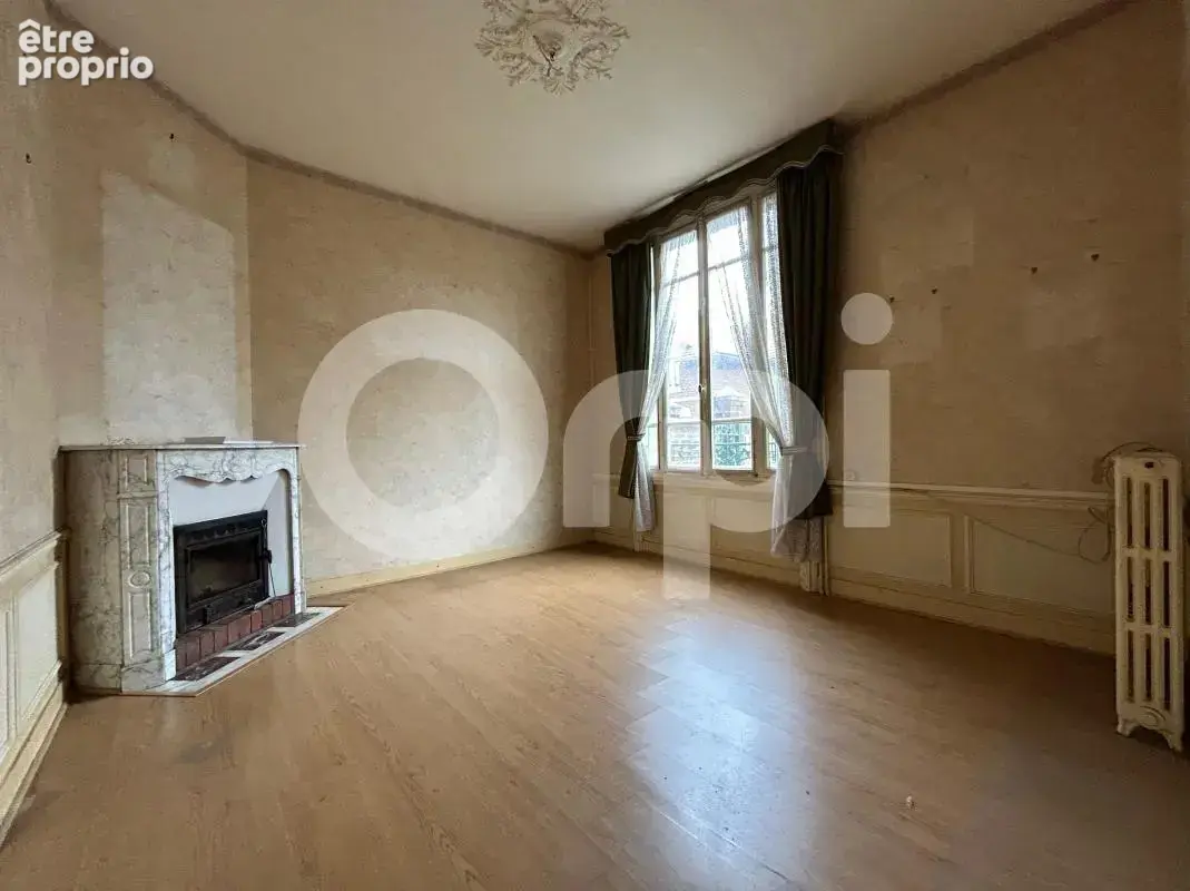 Maison à moderniser - Potentiel et jardin - Compiègne - photo 2