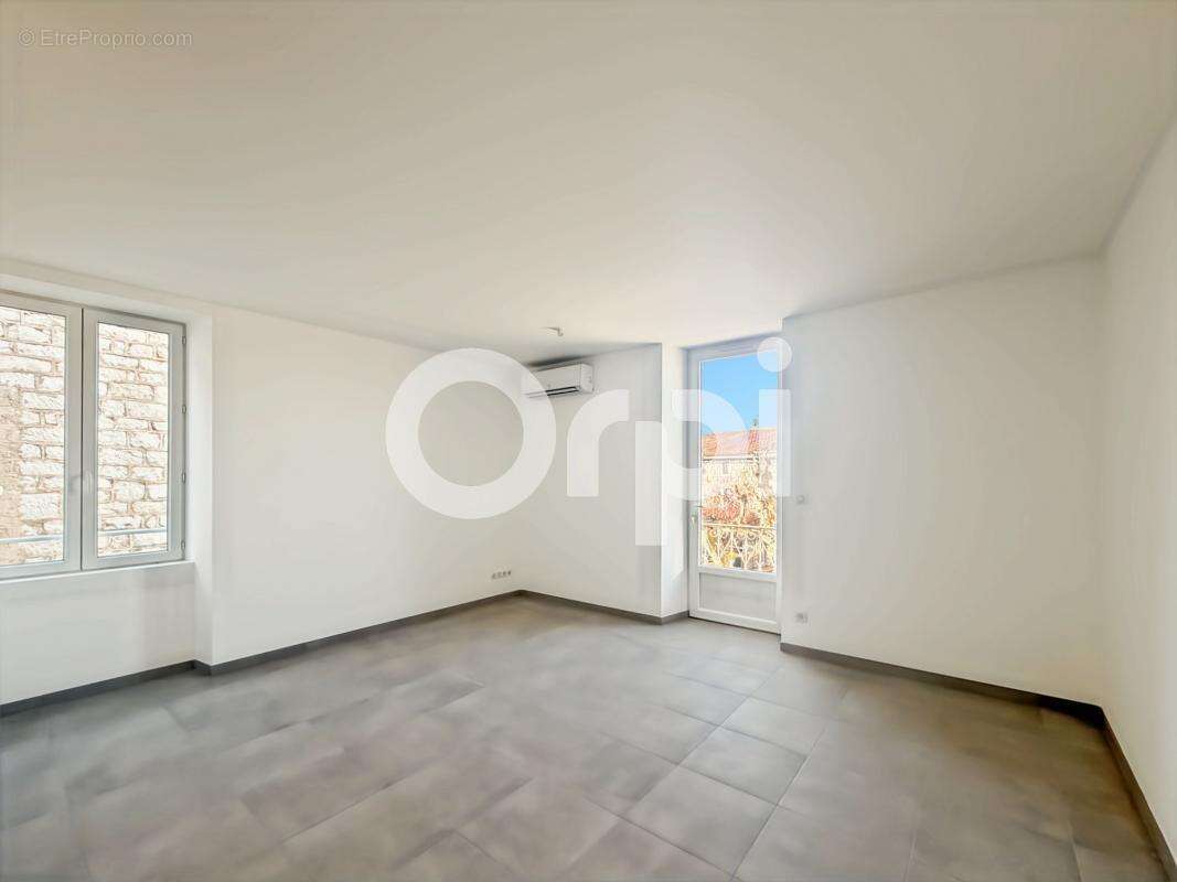 Appartement avec balcon et piscine (LOT 12) - photo 8