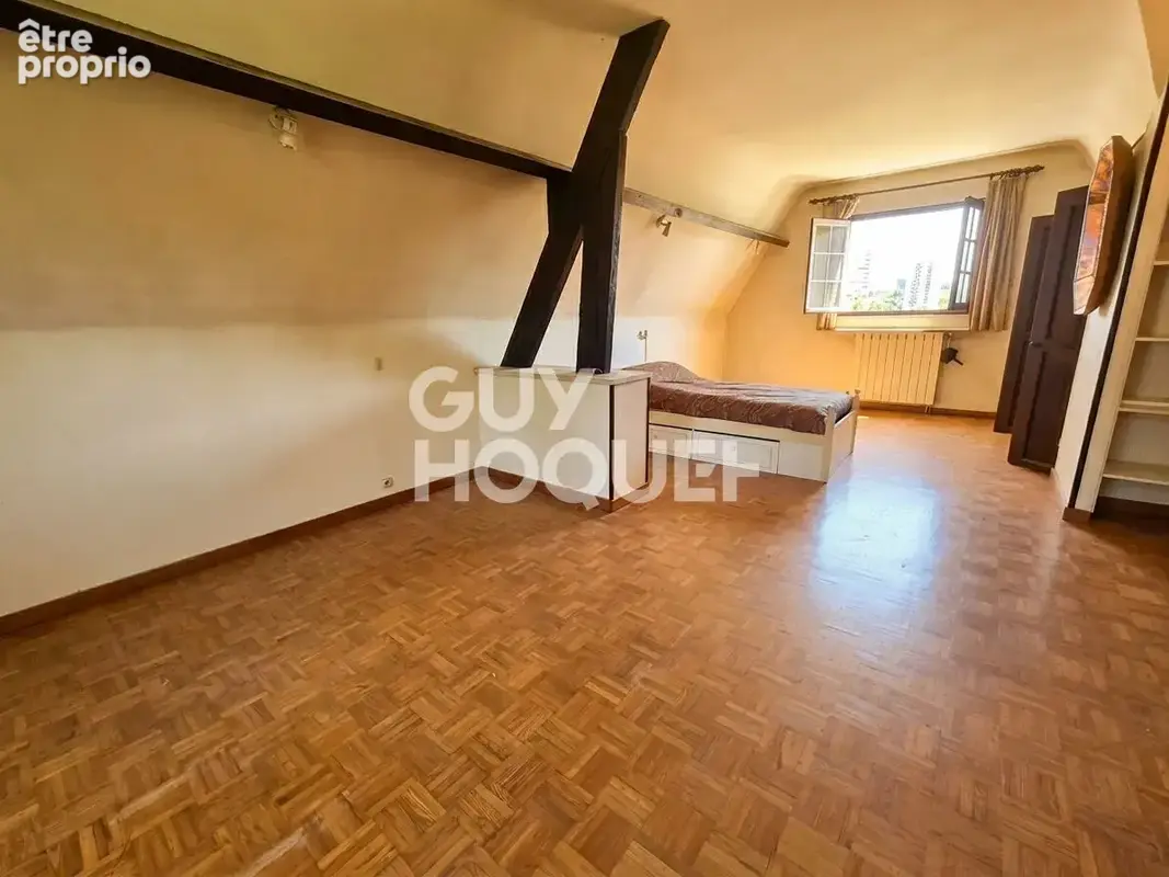 Maison 130 m² - sous-sol total - garage - grand jardin - photo 8