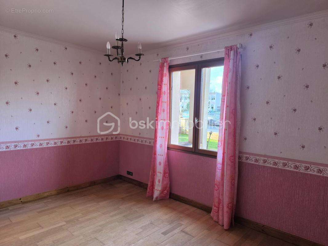 Maison à LE GRAND-LUCE