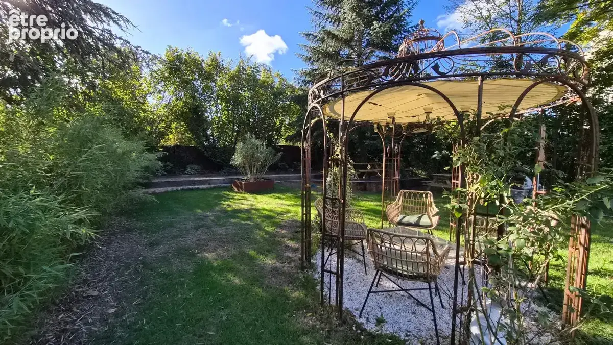 T7, 140 m², terrain 1200 m², meulière, cave totale, garages - photo 35