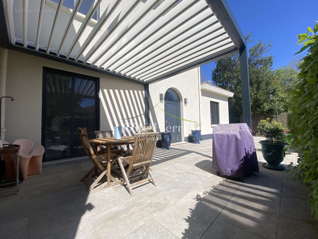 Maison à NIMES