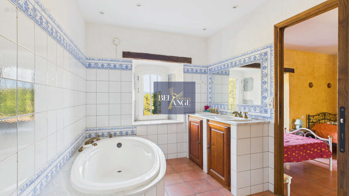 Maison à SAINT-ALBAN-AURIOLLES