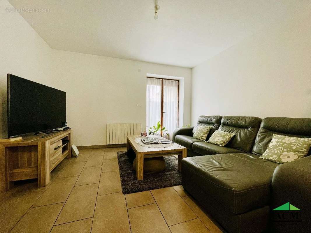 Maison à MERY-SUR-OISE