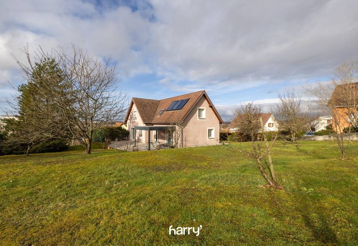 Maison à AUDINCOURT