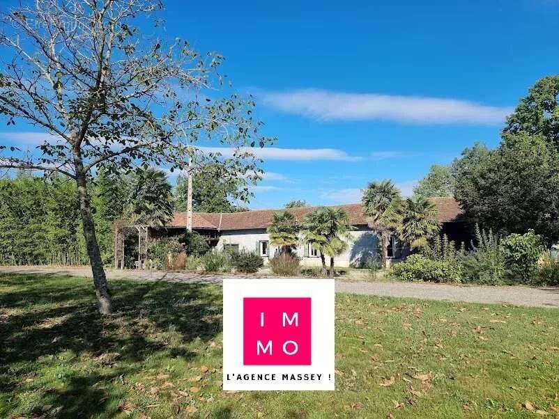 Maison à RABASTENS-DE-BIGORRE