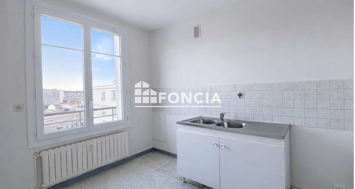 Appartement à NIMES
