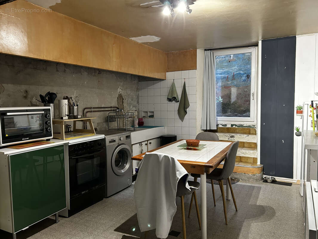 Maison à LABRUGUIERE