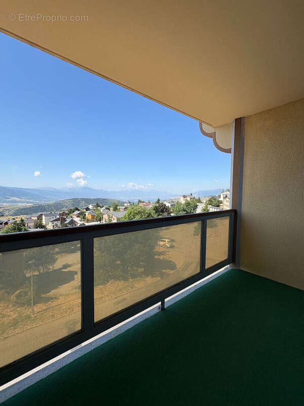 Appartement à FONT-ROMEU-ODEILLO-VIA