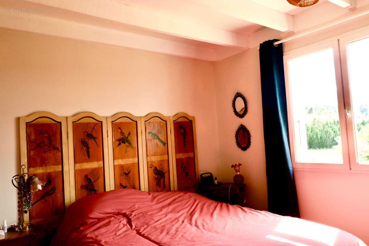 Maison à SAINT-ROMAN-DE-MALEGARDE