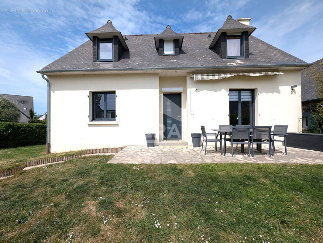 Maison à LA RICHARDAIS