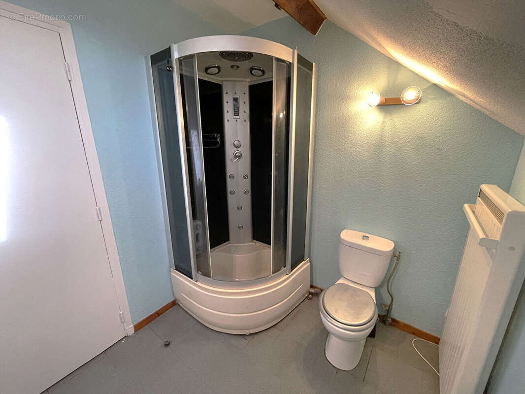 Maison à SAINT-ELOY-LES-MINES