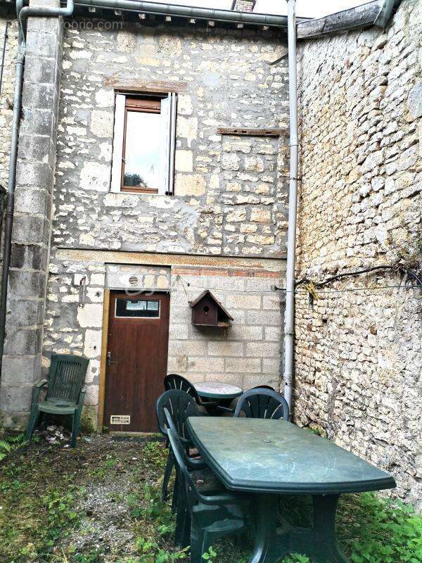 Charmante maison en pierre - photo 2