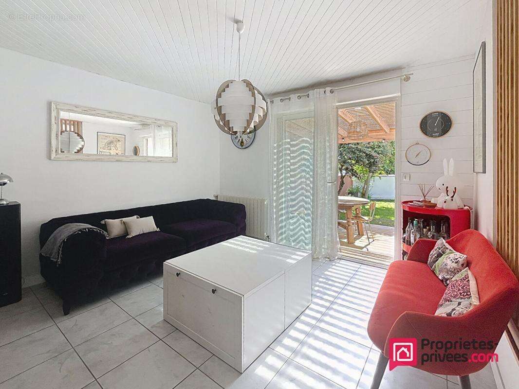 Maison à LA ROCHELLE