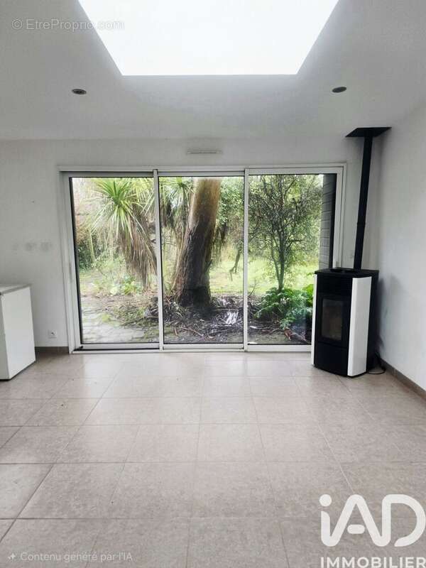 Photo 3 - Maison à LA CHAPELLE-DES-MARAIS