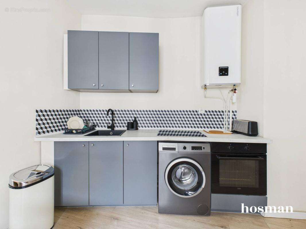 Appartement à MARSEILLE-1E