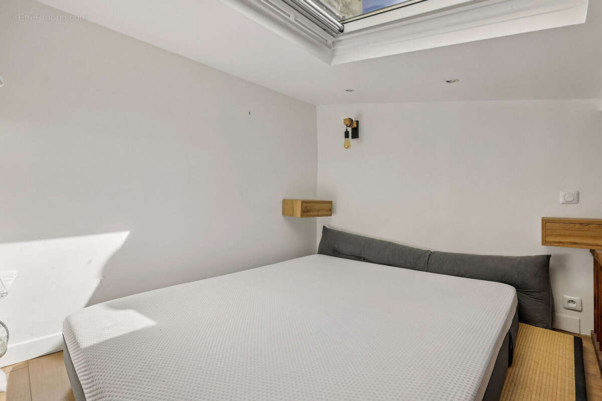 Appartement à PARIS-20E