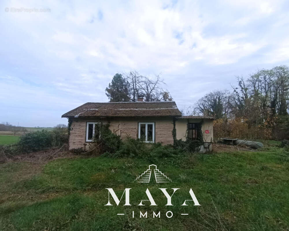 Terrain à STEINBRUNN-LE-BAS