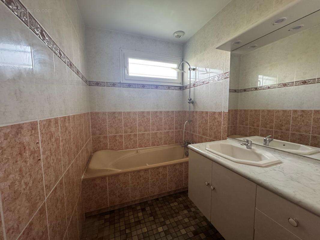 Maison à SAINT-JUST-EN-CHAUSSEE