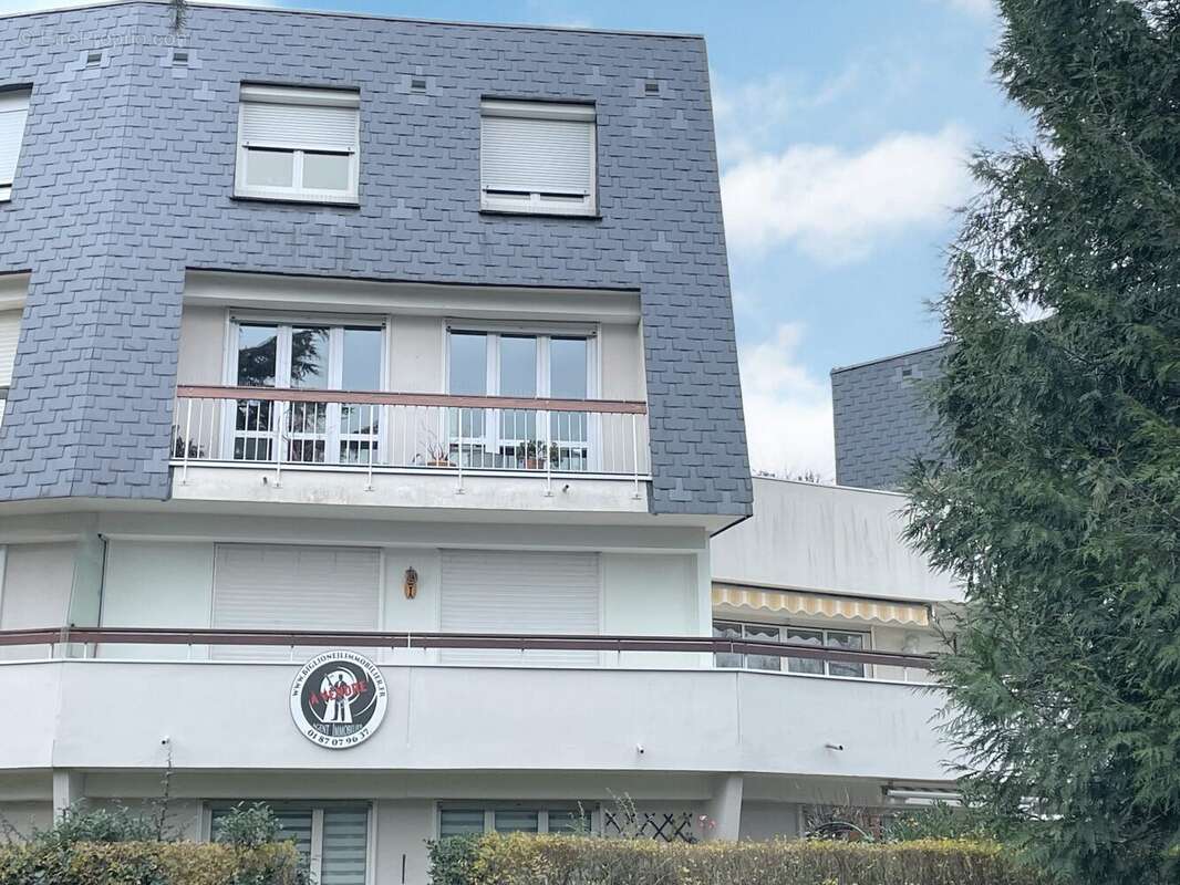 Appartement à COUBRON