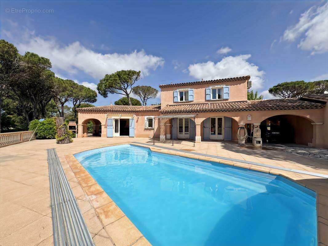 Maison à SAINT-RAPHAEL