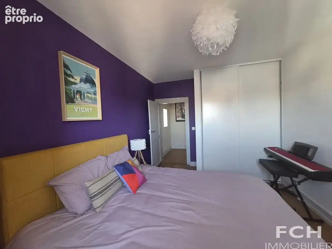 Vieux vichy - t4 triplex atypique de 109 m2 - photo 14