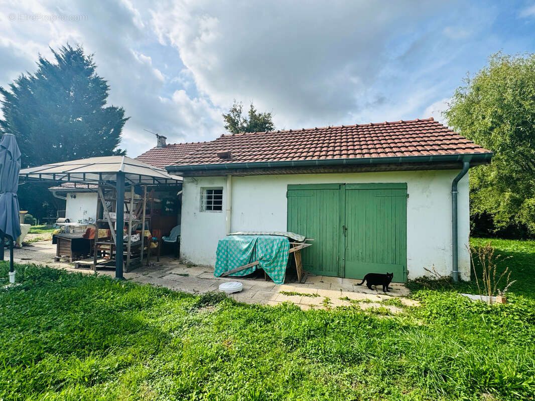 Maison à SAINT-BONNET-EN-BRESSE