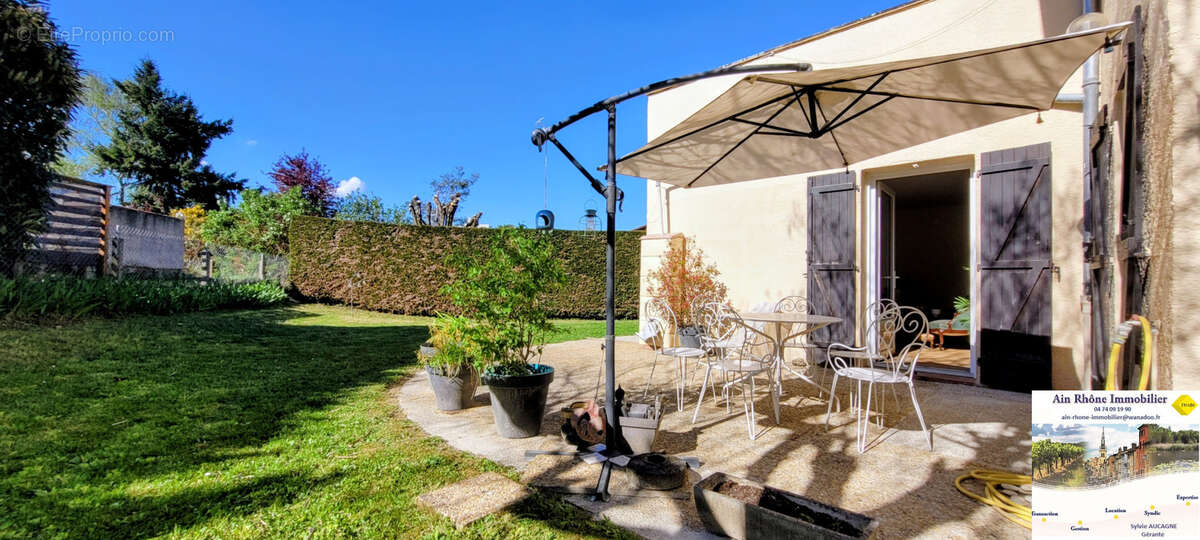 Maison à LIMAS