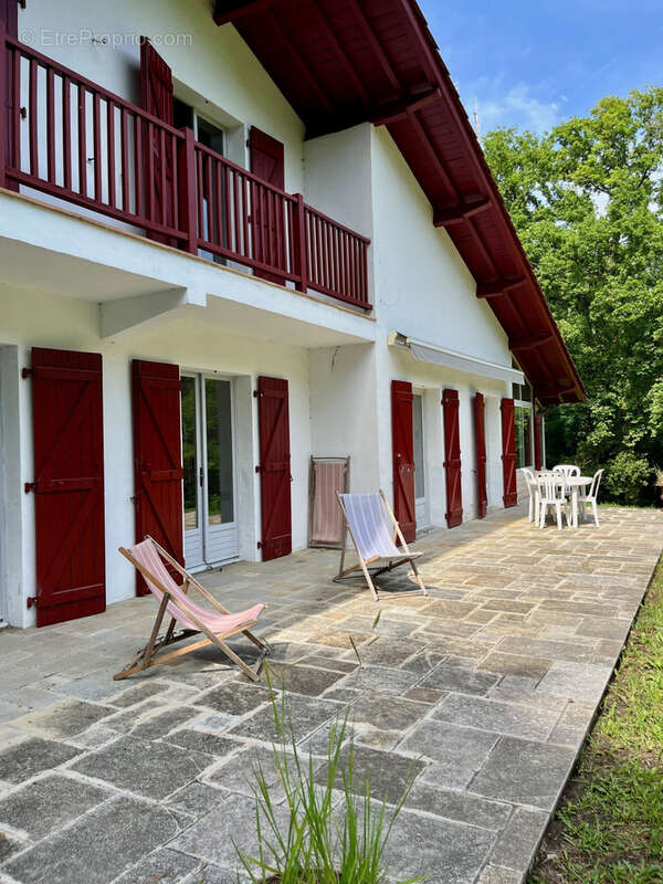 Maison à MOUGUERRE