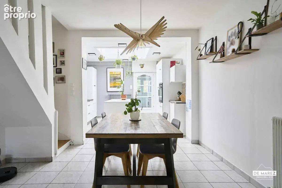 Exclusivite : maison des annees 30 avec 2 chambres / bureau / jardin - photo 3