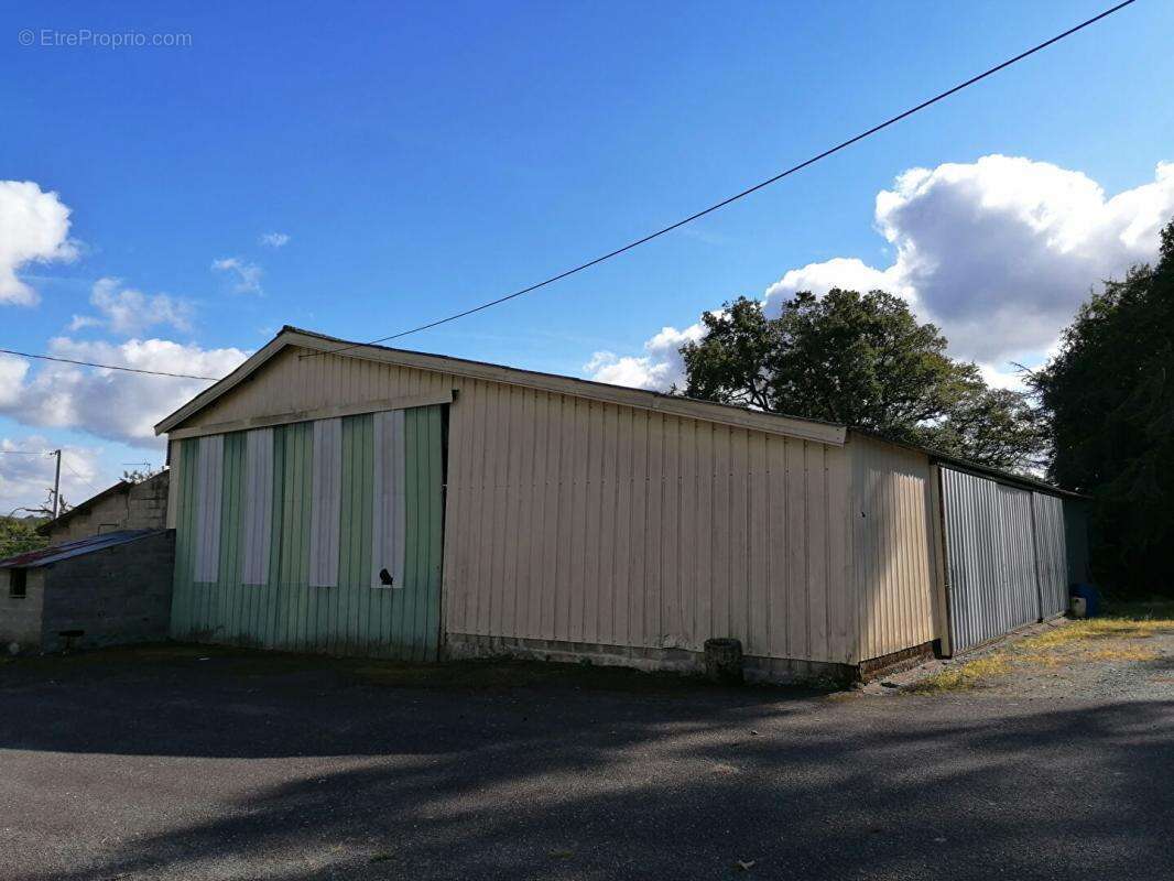 Maison à SAINT-SERVANT